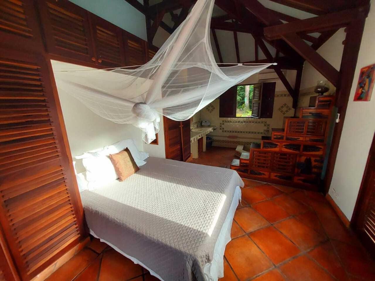 Villa Du Jardin Botanique, Ex. Propriete Coluche Деше Экстерьер фото